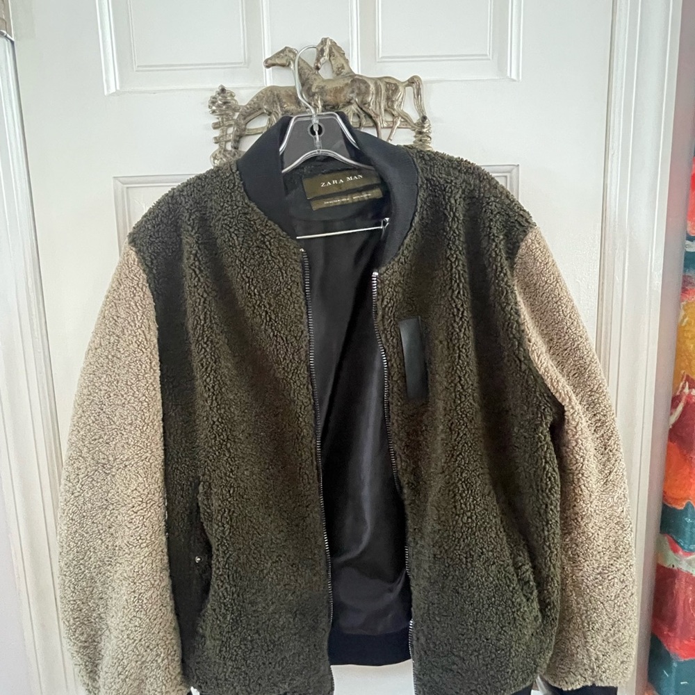 Green fussy bomber jacket
